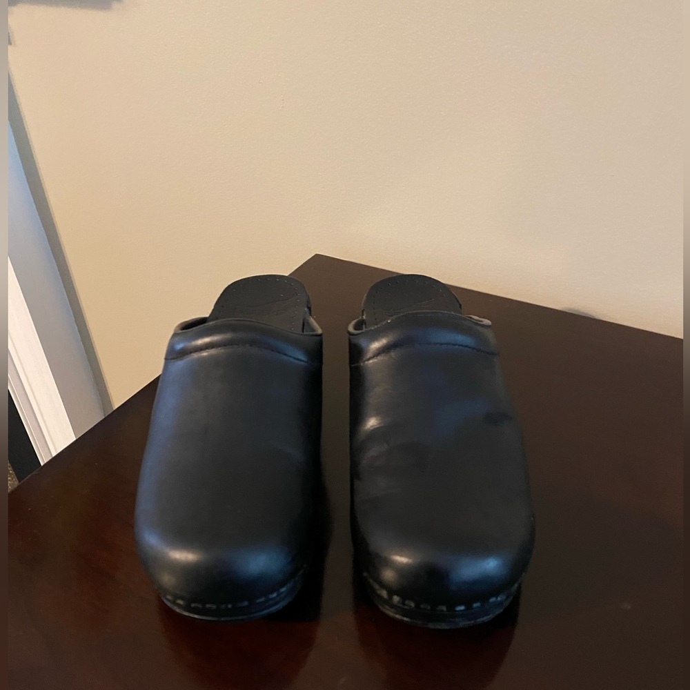 #2 Dansko Black Sonja Clog - Size 39